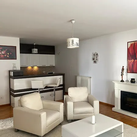Debussy Apartment *